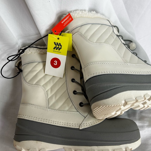 All in Motion waterproof snow boots - 3 - New! 🛍️ - Picture 6 of 7